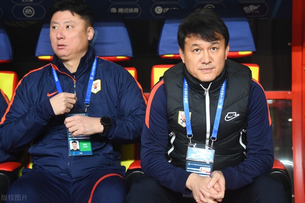 拉科鲁尼亚队在比赛中斩获全胜