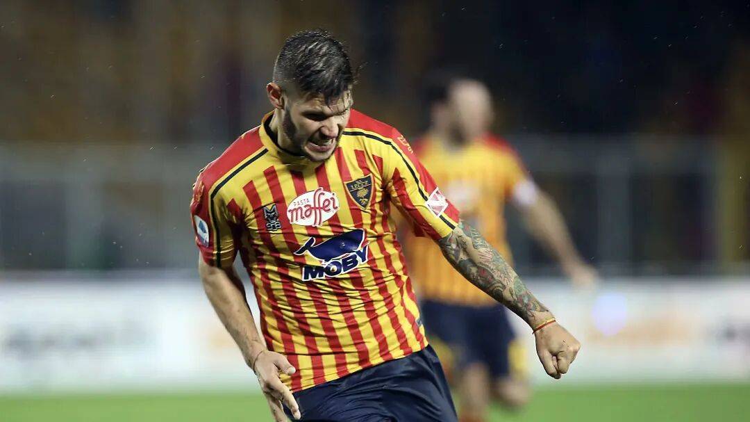 完胜巴勒莫，卡利亚里队迎来胜利