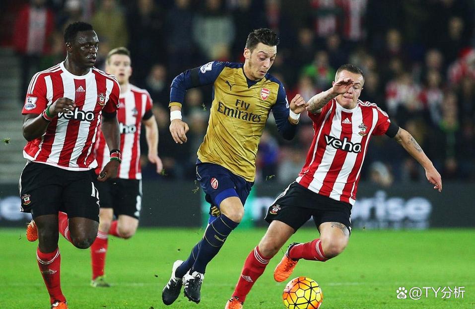 包含南安普顿主场惨败,保级形势岌岌可危的词条 包含南安普顿主场惨败,保级形势岌岌可危的词条