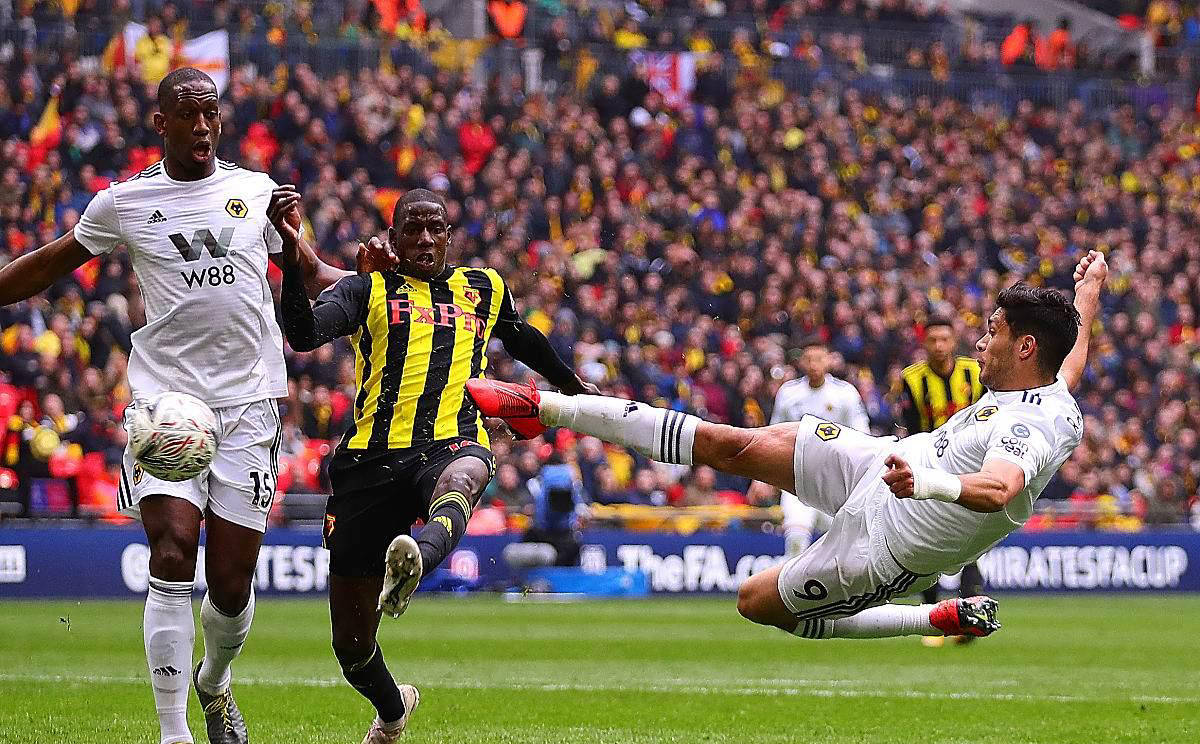 那不勒斯前锋因家庭原因缺席比赛，球队攻击力大减的简单介绍