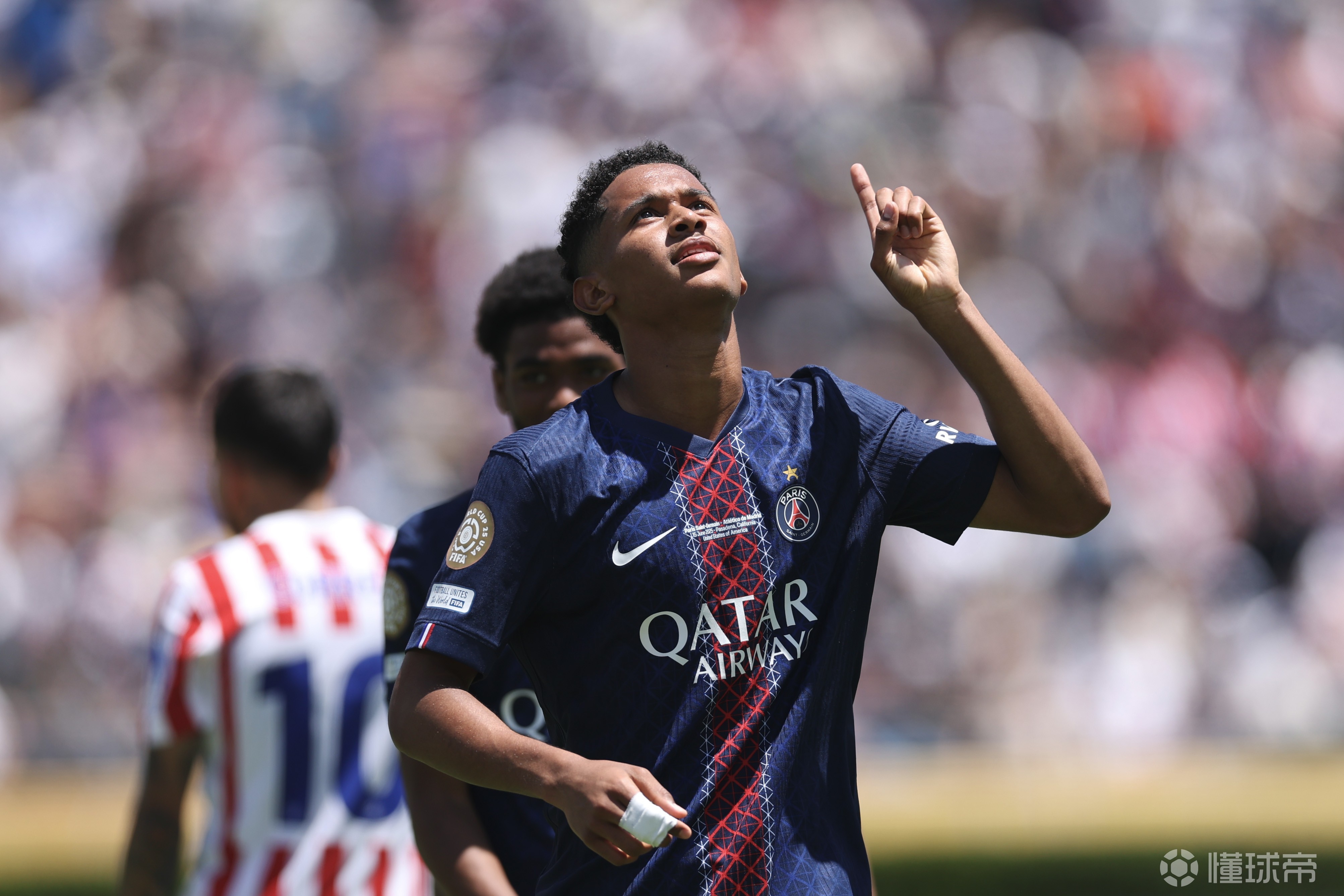 开云体育平台APP-关于马竞狂澜登顶,欧冠冠军不远的信息