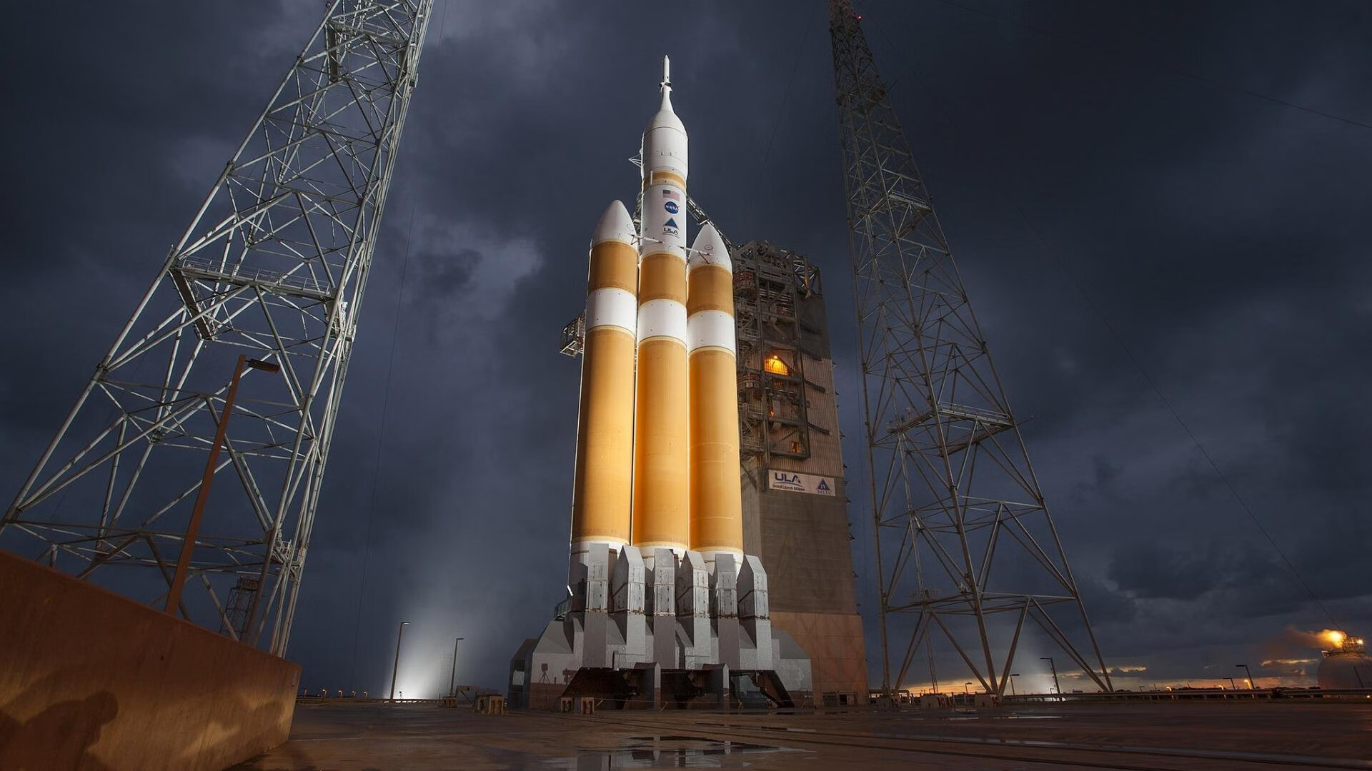 开云体育中国-从波尔图的失意到慕尼黑的涅槃,基耶萨爆发的弧光如何折射了西班牙最后时刻的决绝