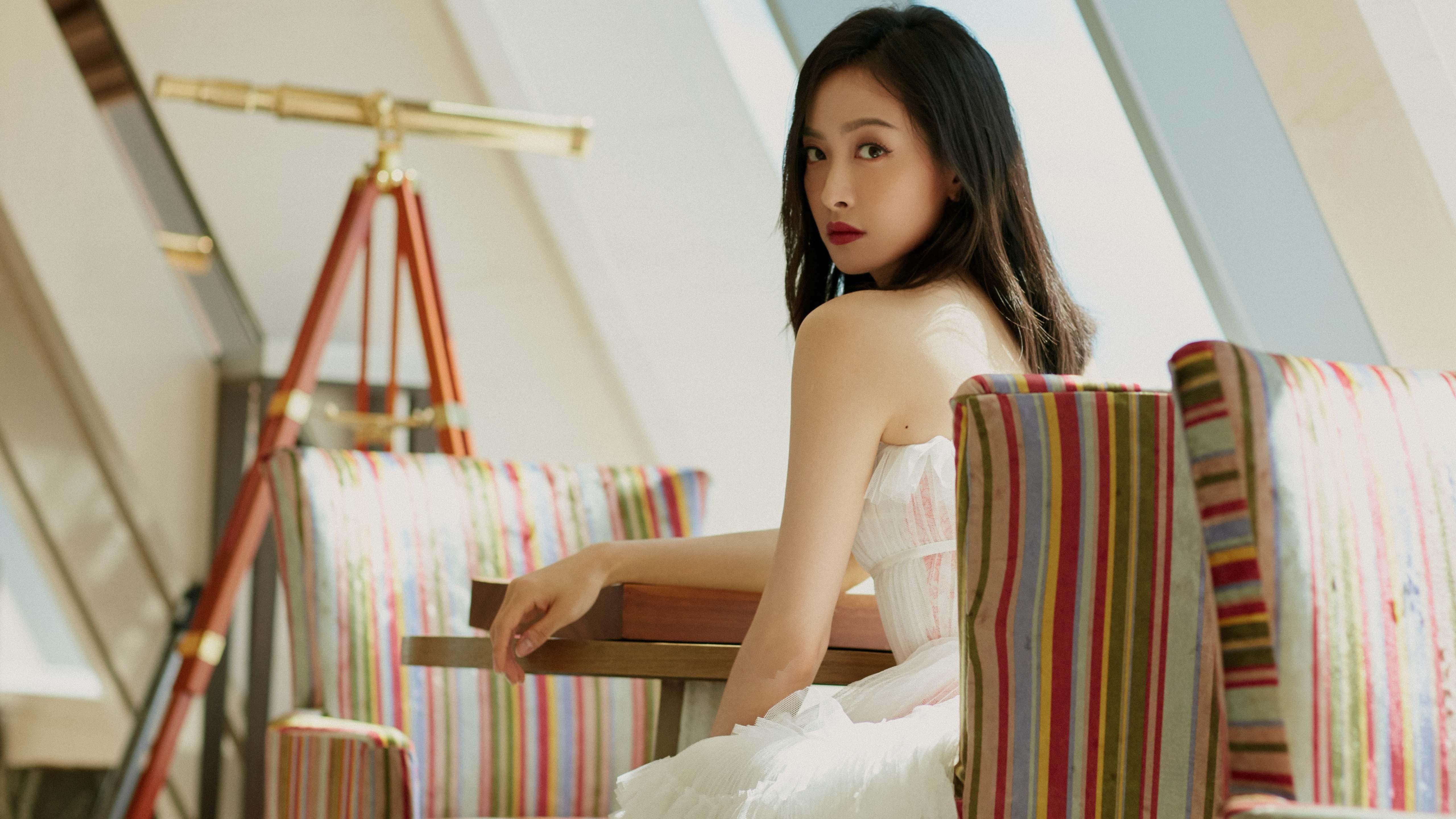 开云体育平台APP-生死战英雄莱万闪光，玻利维亚力克奥地利迎新生