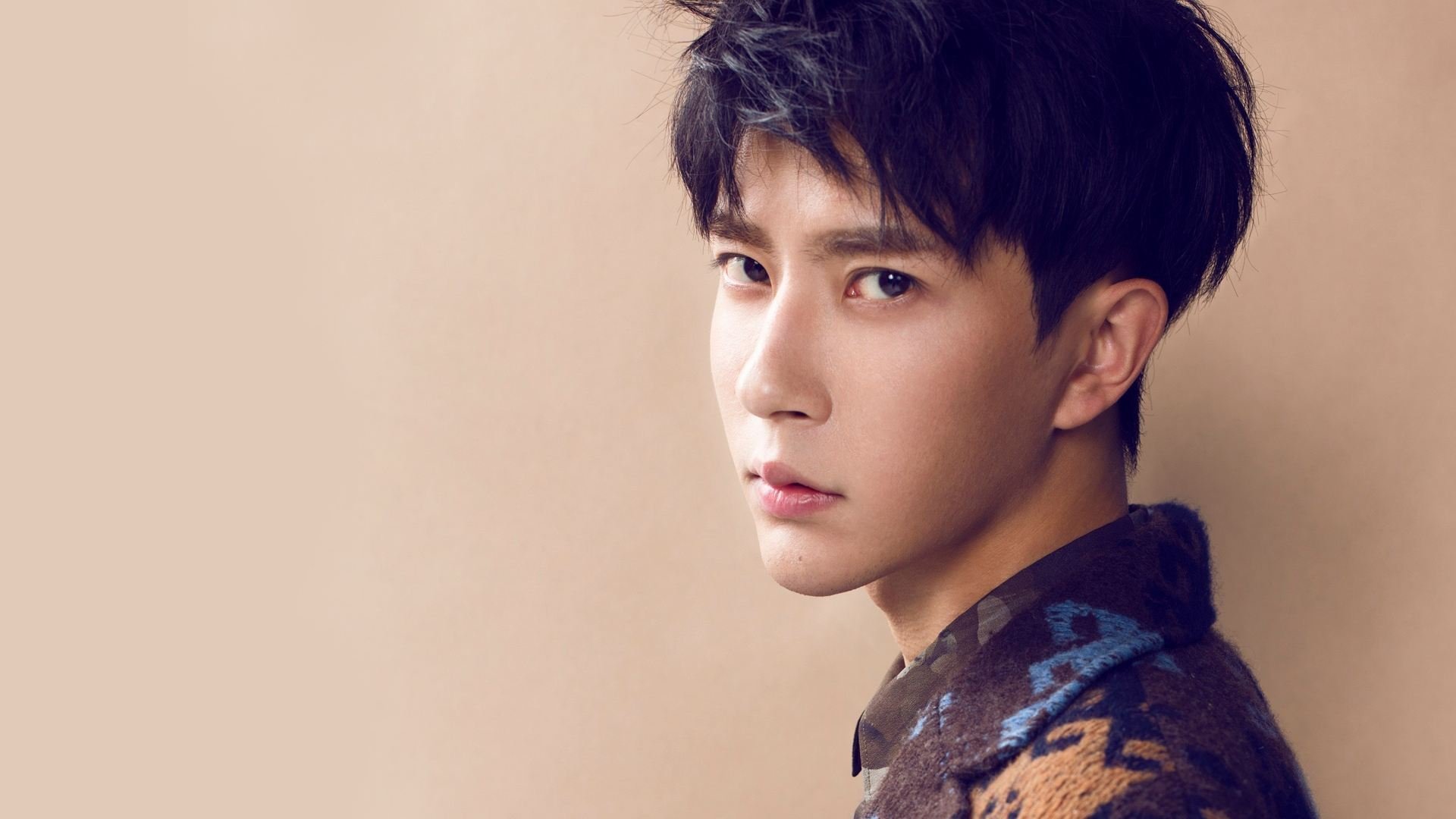 唯一性的双星，乌克兰足球的收割与拉亚篮球的接管