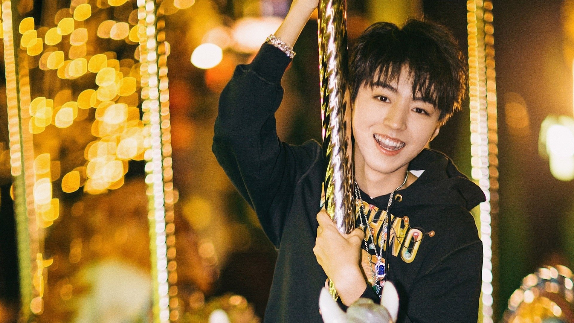 开云体育登录-文班亚马打服麦迪逊,19岁新星第三节19分撕碎火箭,篮网崛起信号已发出